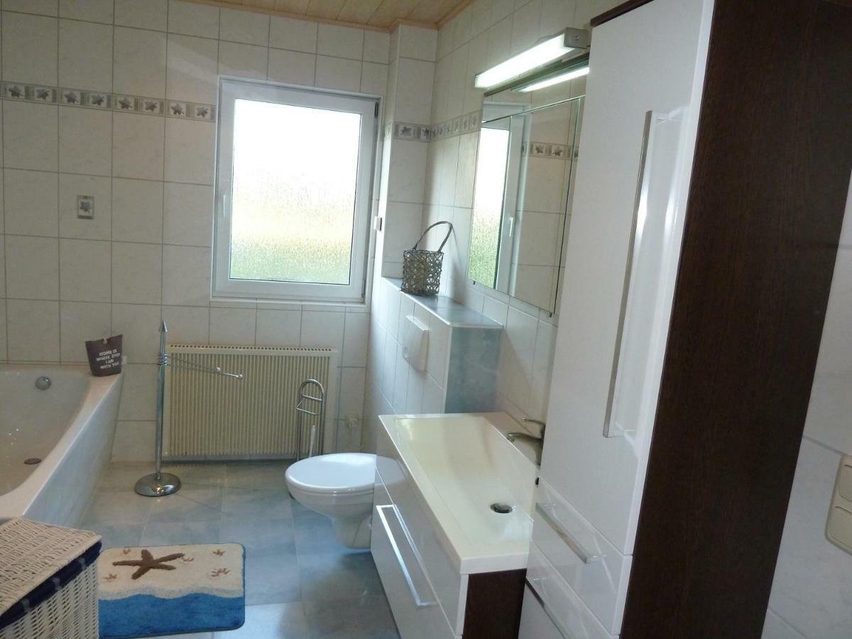 Romantisches Ferienhaus Boddenblick Mit Sauna Pruchten Dış mekan fotoğraf