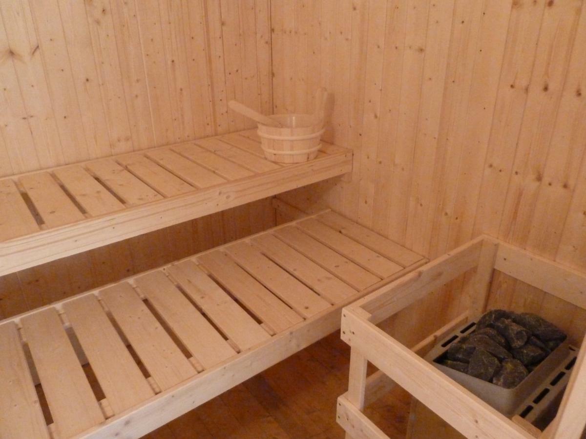 Romantisches Ferienhaus Boddenblick Mit Sauna Pruchten Dış mekan fotoğraf